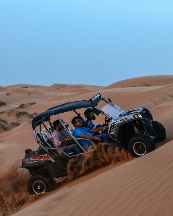 4x4 Dune Bashing